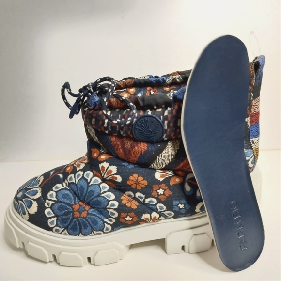 FARM RIO Lug Sole Puffer Bootie Pineapple Flower Women's 9 Chunky Floral Quilted - Picture 11 of 16